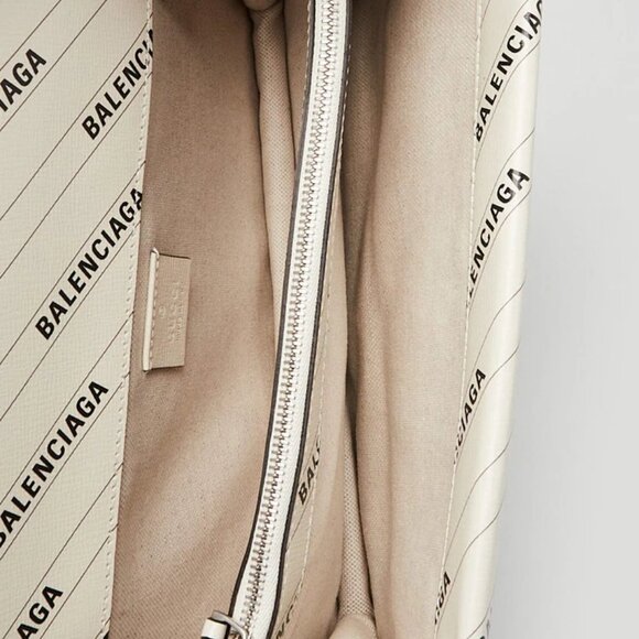 Gucci x Balenciaga White/Black Leather The Hacker Project Dionysus Small Flap... - Picture 7 of 12